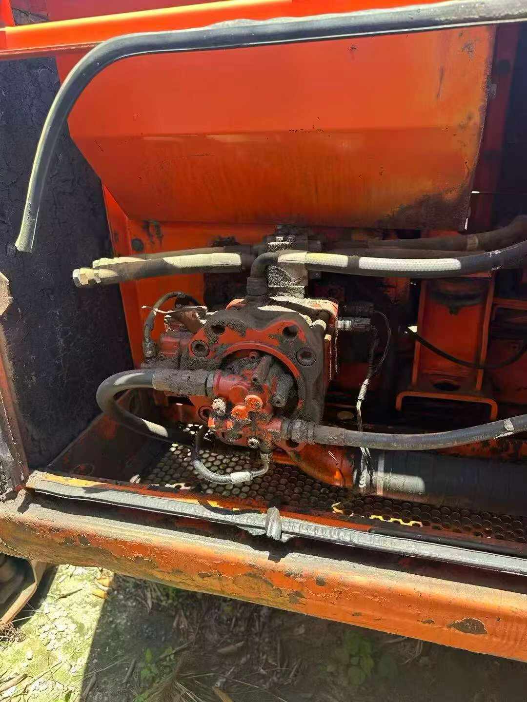شراء حفارة Doosan DH225-7 مستعملة / 4