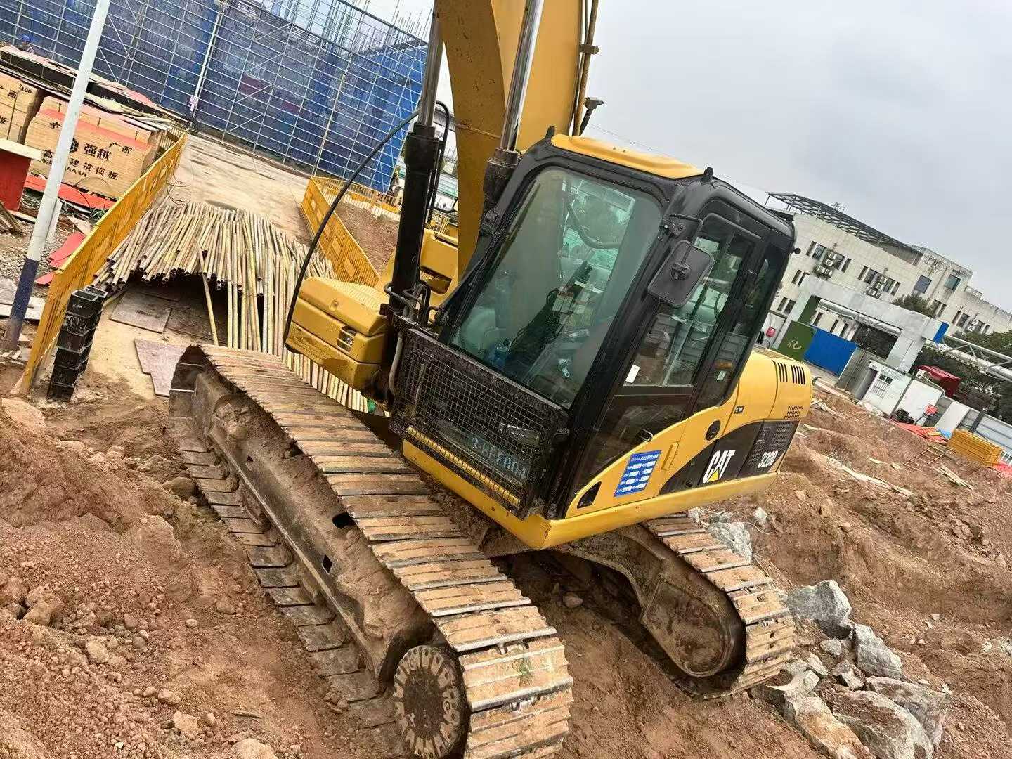 Comprar Caterpillar 320A Usado Excavadora