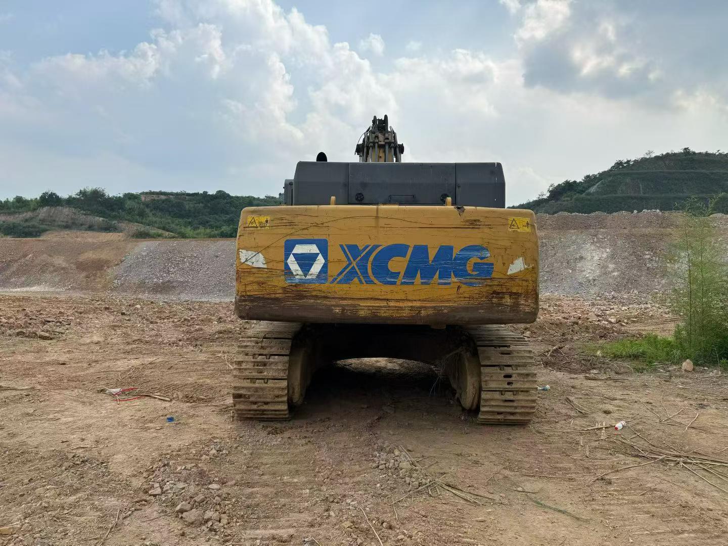 Buy XCMG XE470 Used Excavator