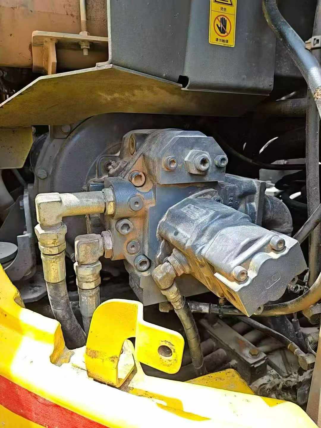 شراء حفارة Sumitomo SH80-6 مستعملة / 7
