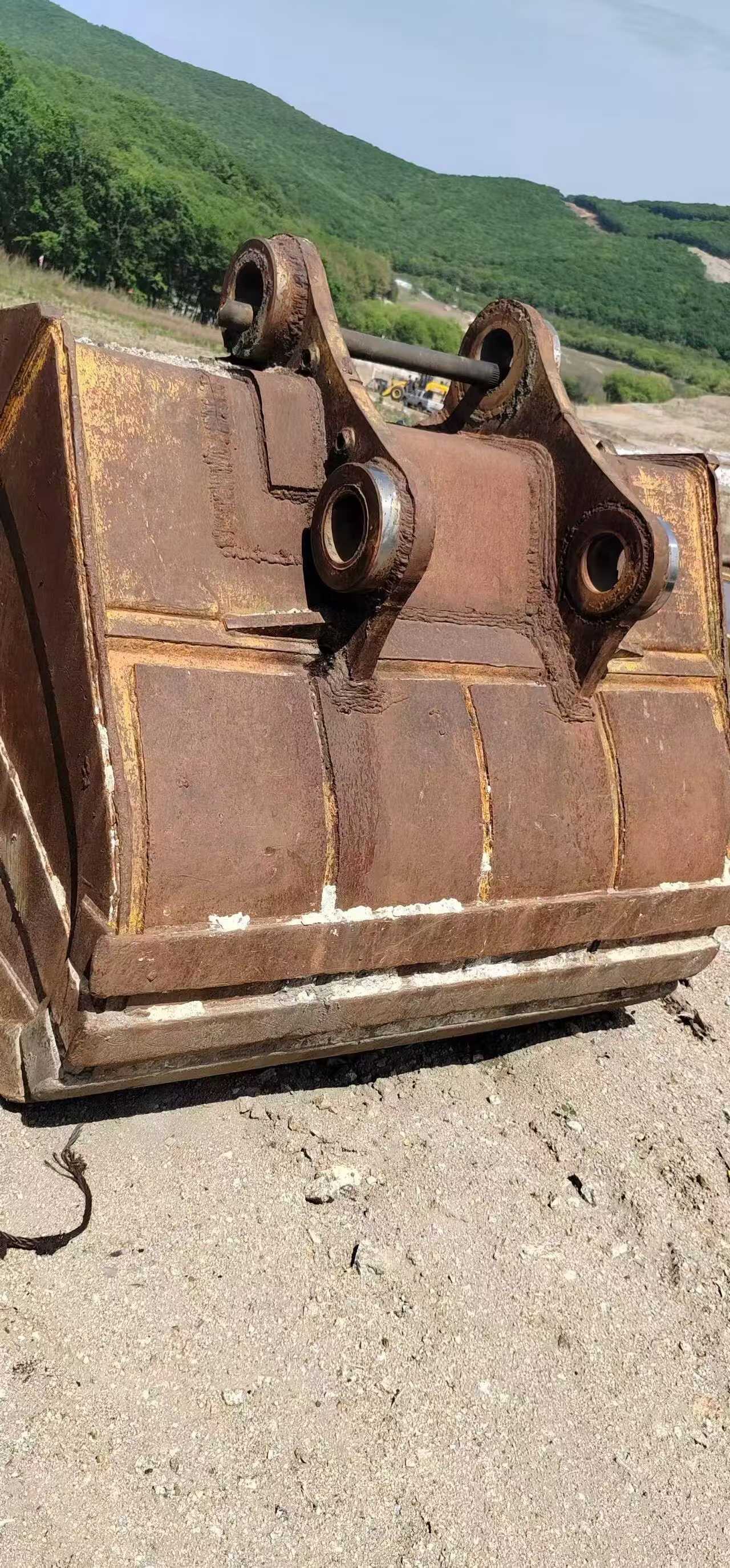 Buy Caterpillar 349E Used Excavator / 4