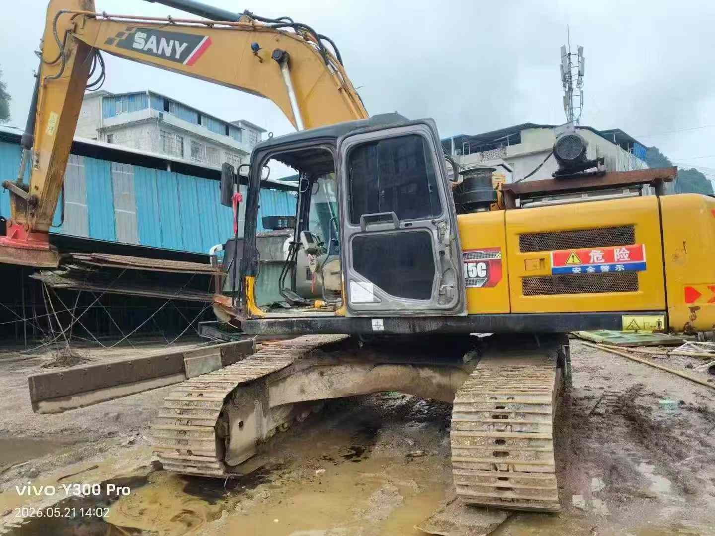 Buy Sany SY215C Used Excavator