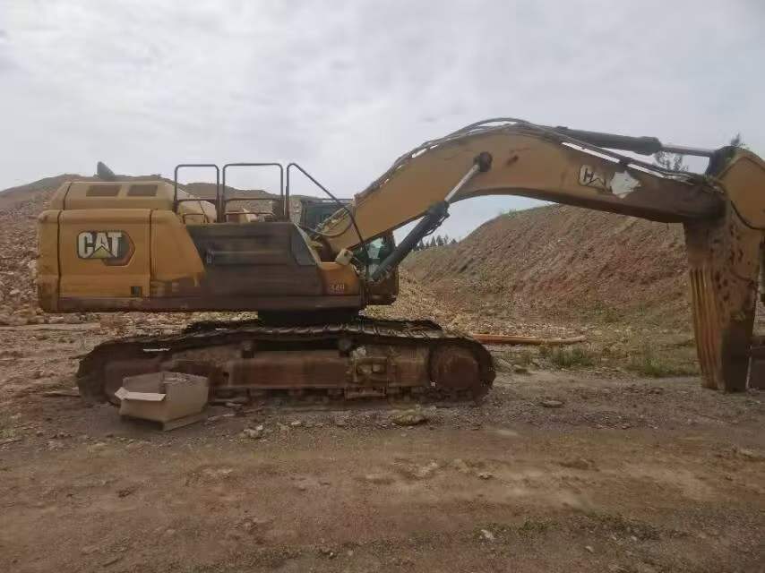 Buy Caterpillar 349E Used Excavator / 2 Buy Caterpillar 349E Used Excavator / 2