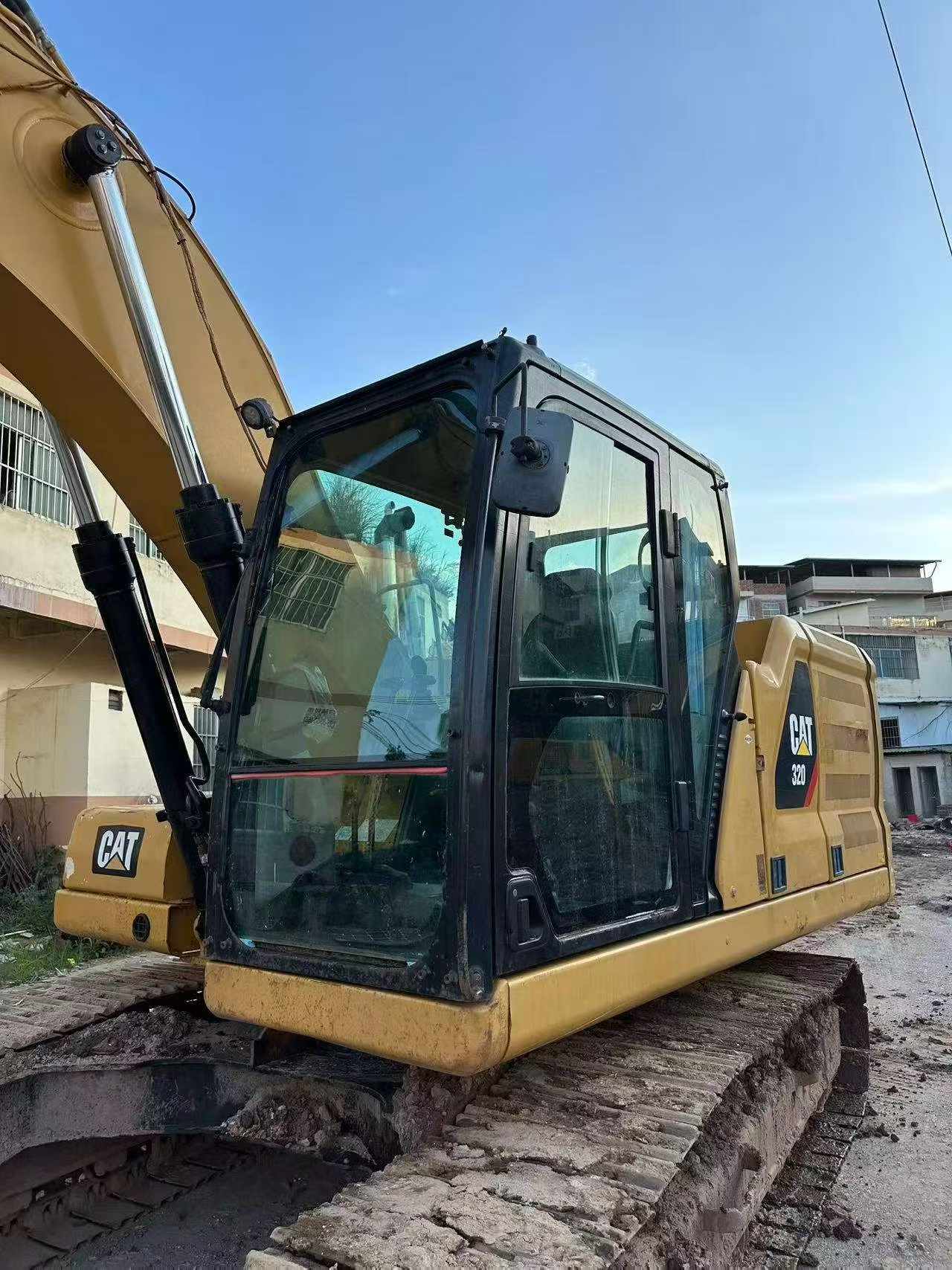 Buy Caterpillar 320A Used Excavator / 8 Buy Caterpillar 320A Used Excavator / 8