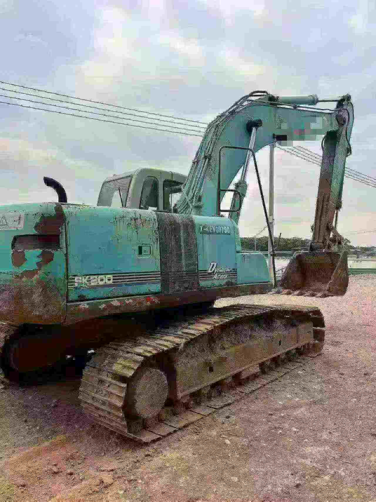 Buy Kobelco SK200-6E Used Excavator