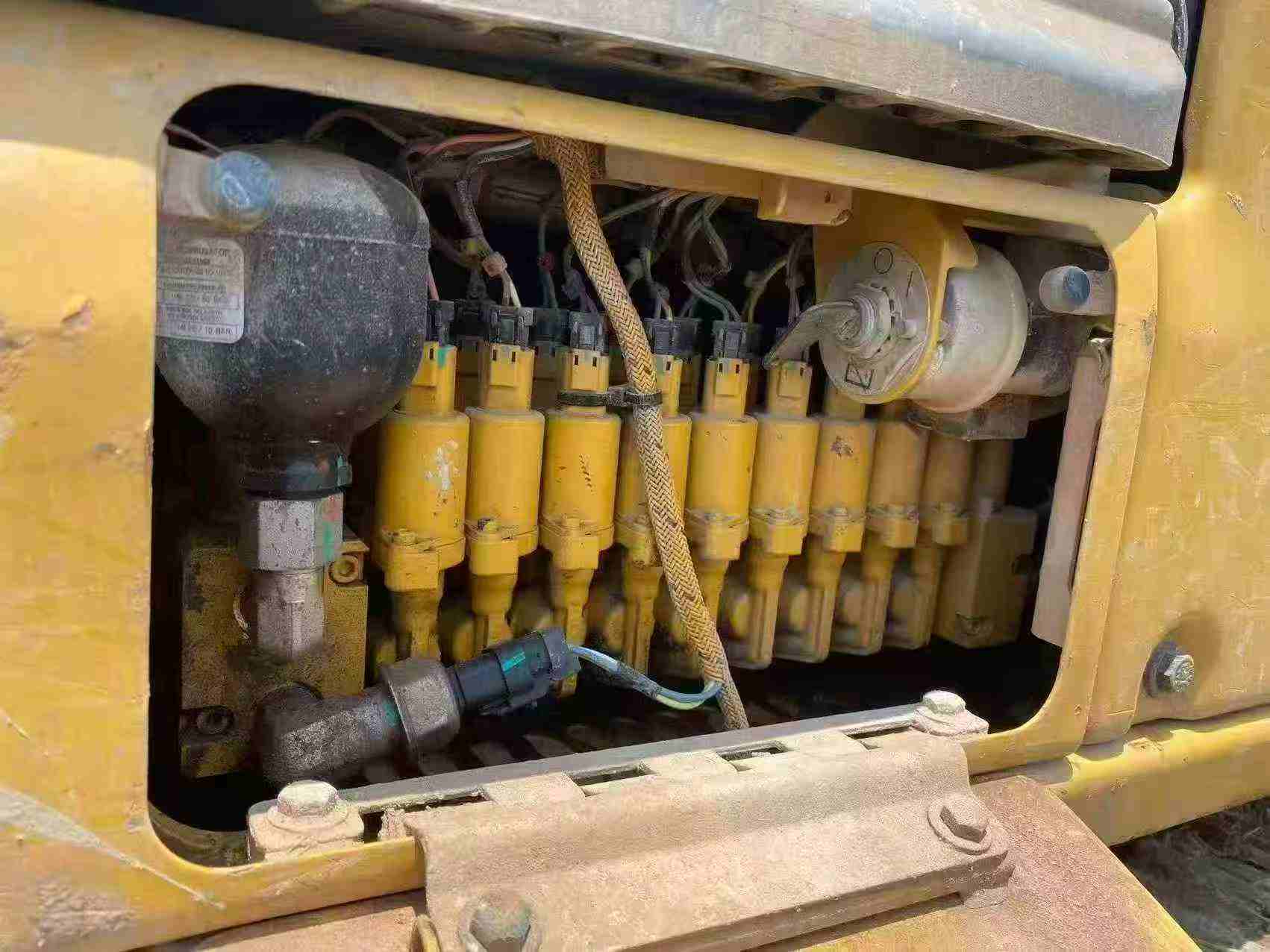 Купить Подержанный Экскаватор Caterpillar 301.4C / 4