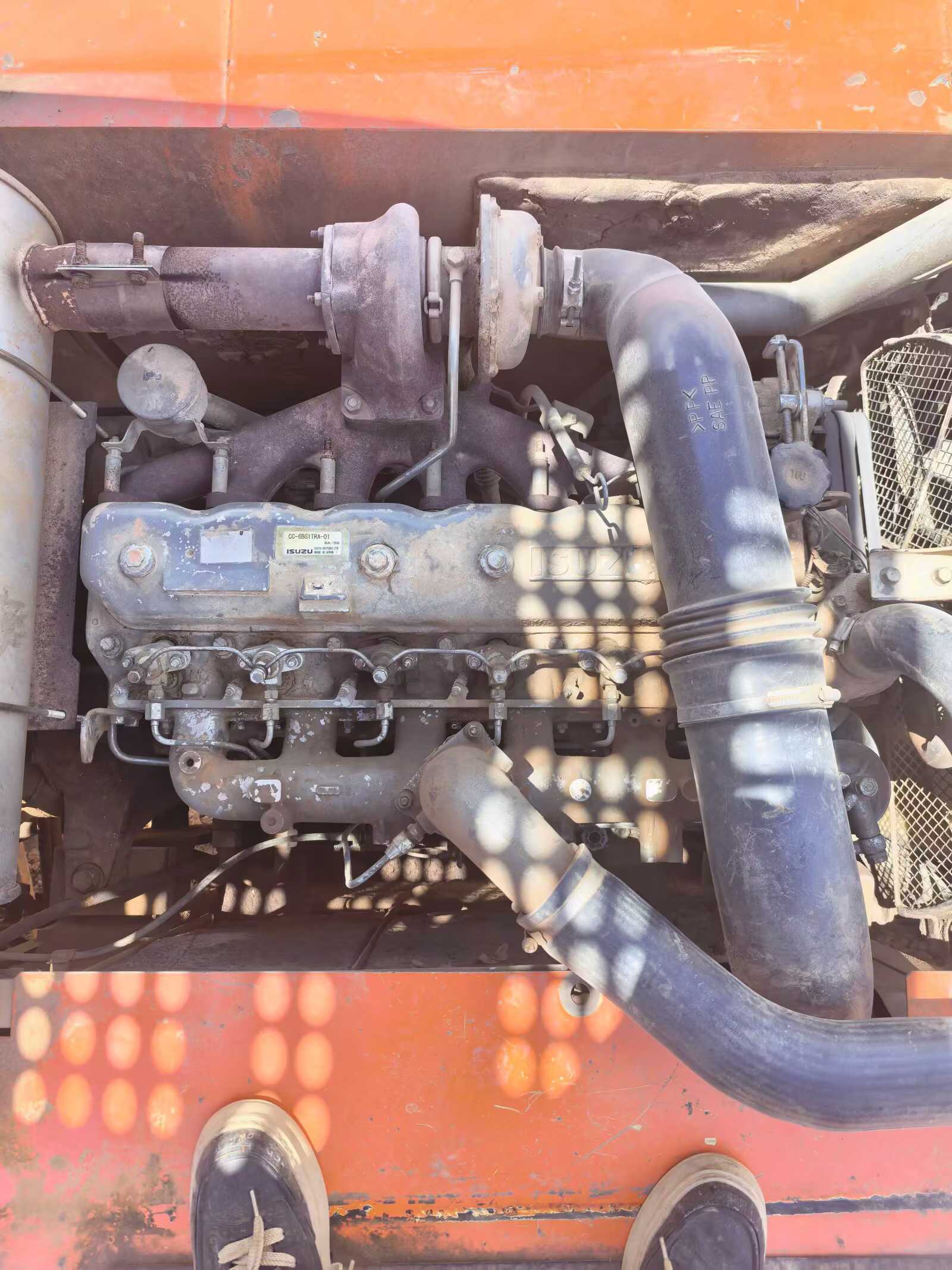 Acheter Pelle Hitachi ZX240-3G d'occasion / 4
