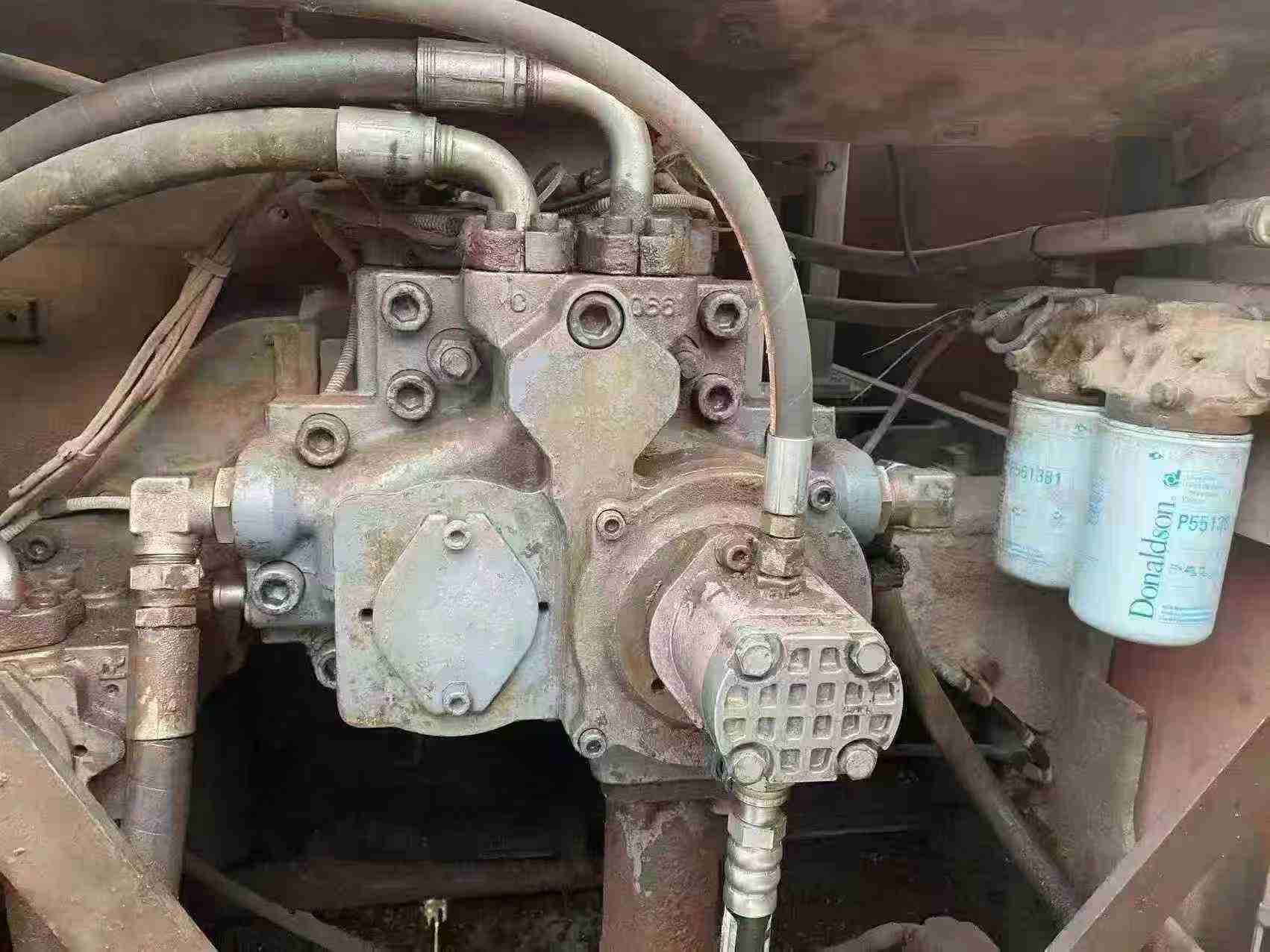 شراء حفارة Hitachi ZX470 مستعملة / 8