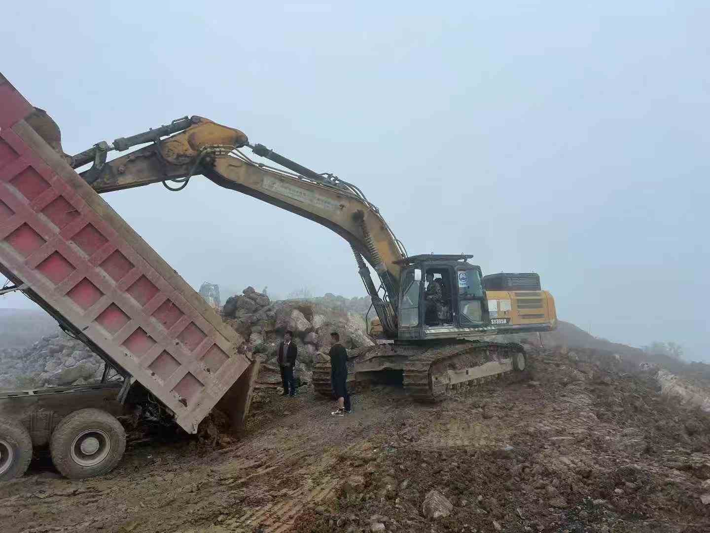 شراء Sany SY395H مستعمل حفارة