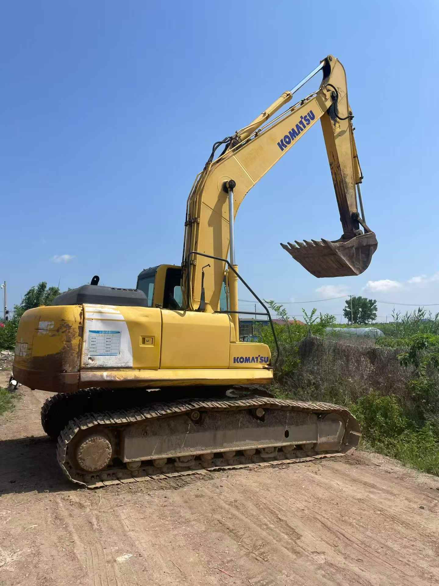 Comprar Komatsu PC210-8 Usado Escavadeira