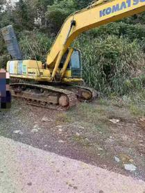 Acheter Pelle Komatsu PC240-6 d'occasion / 3 Acheter Pelle Komatsu PC240-6 d'occasion / 3