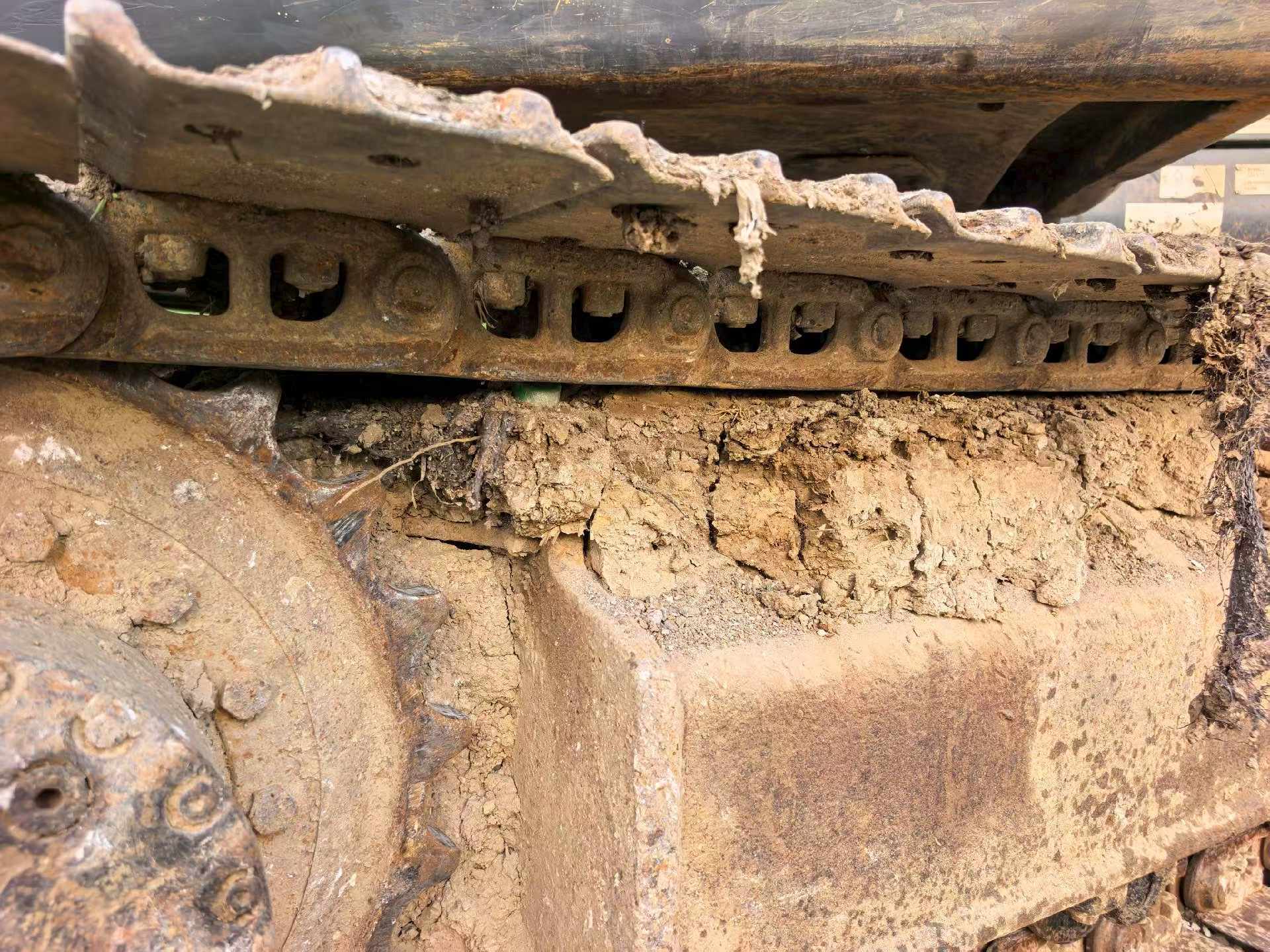 شراء حفارة Kobelco SK75 مستعملة / 9