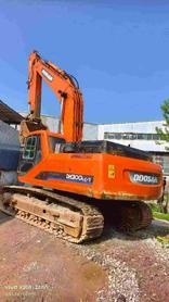 Buy Doosan DH300-7 Used Excavator / 3 Buy Doosan DH300-7 Used Excavator / 3