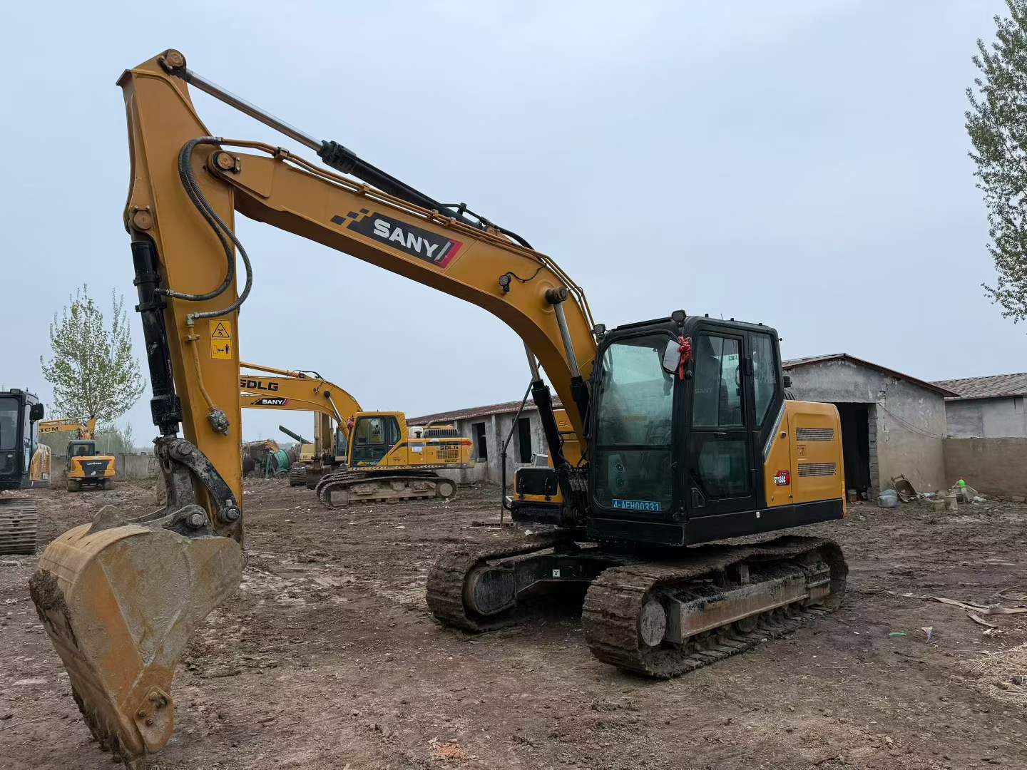Buy Sany SY135 Used Excavator / 5 Buy Sany SY135 Used Excavator / 5