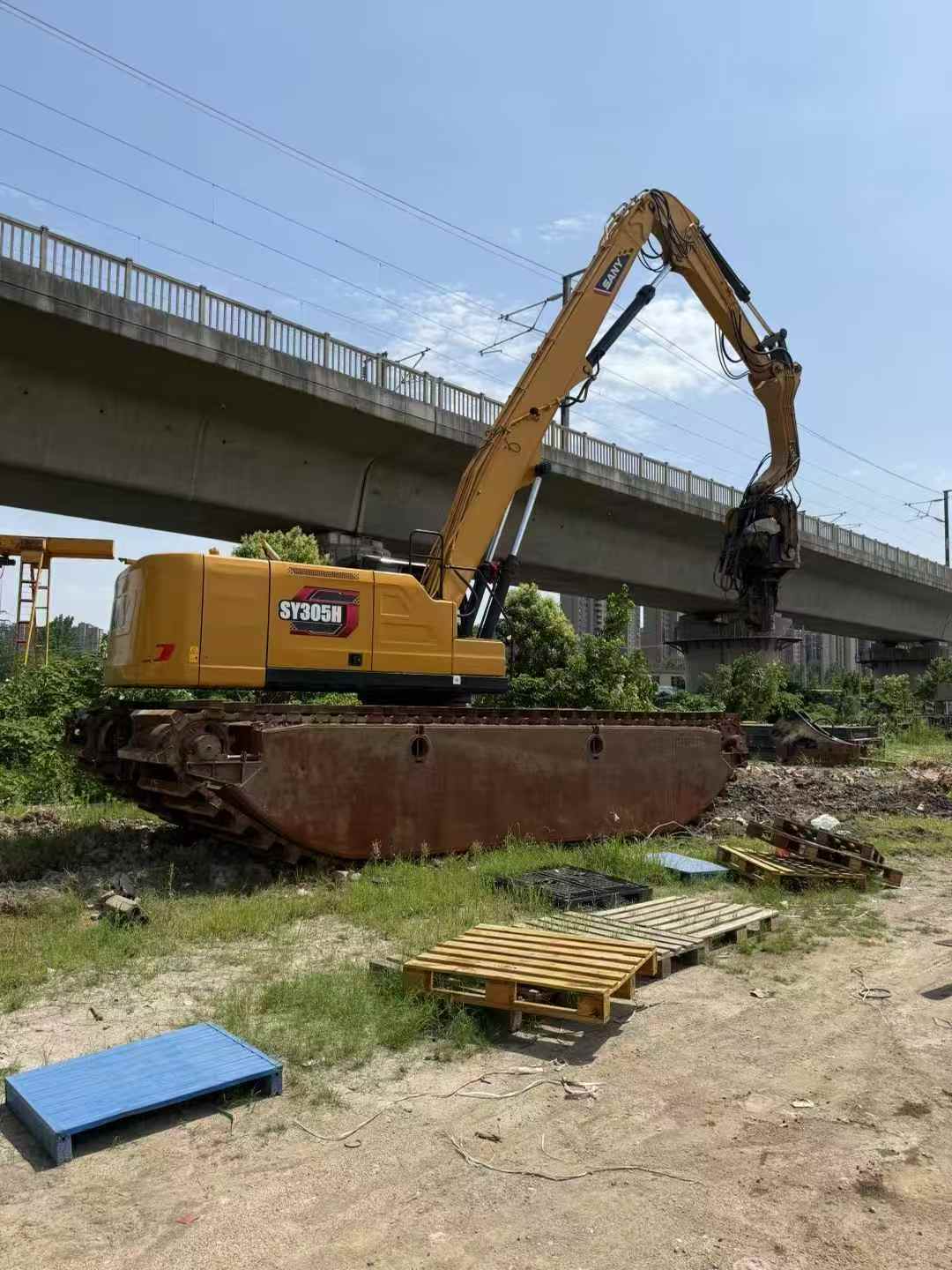 Buy Sany SY245H Used Excavator / 4