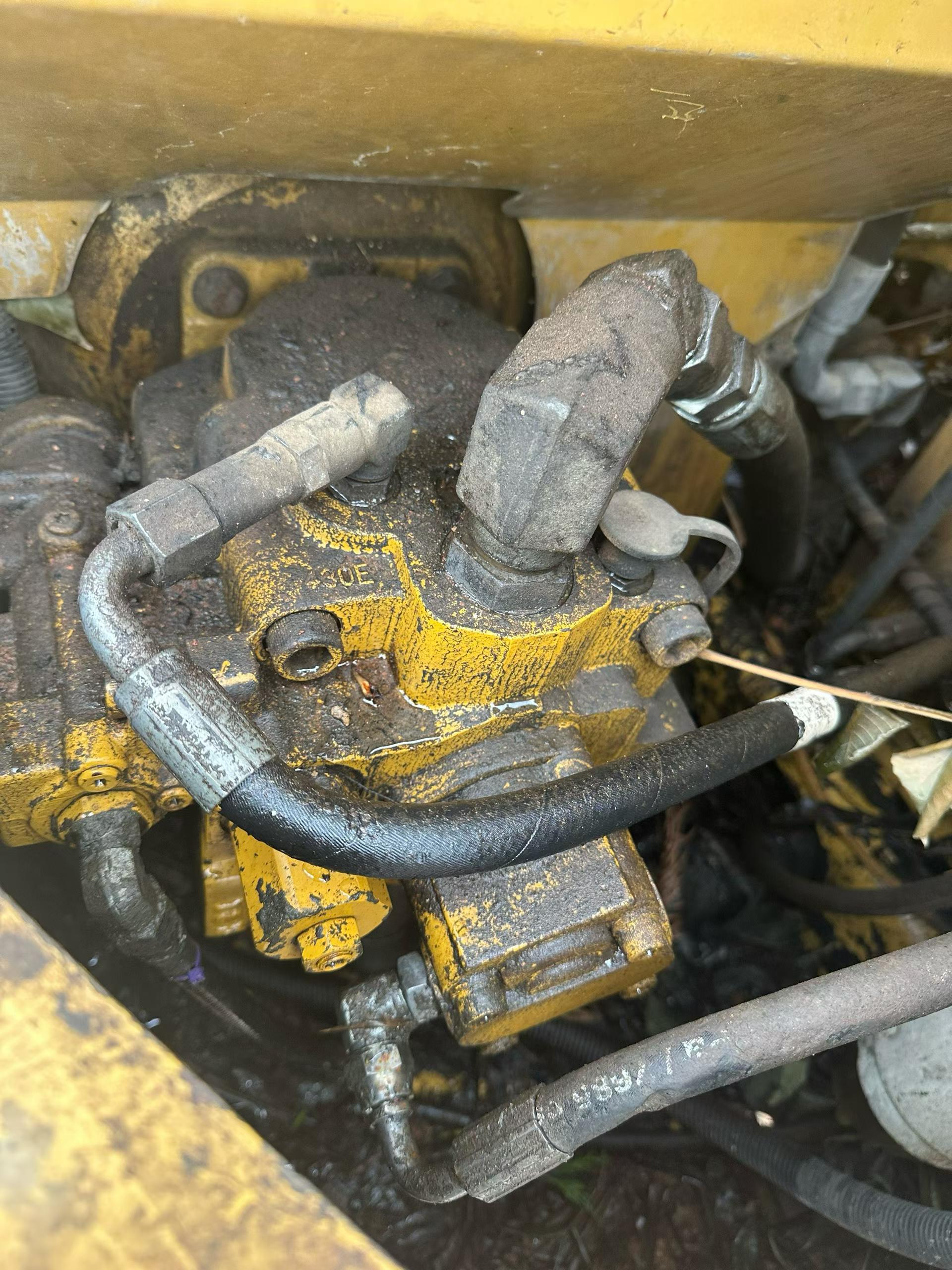 Buy Caterpillar 307B Used Excavator / 7 Buy Caterpillar 307B Used Excavator / 7