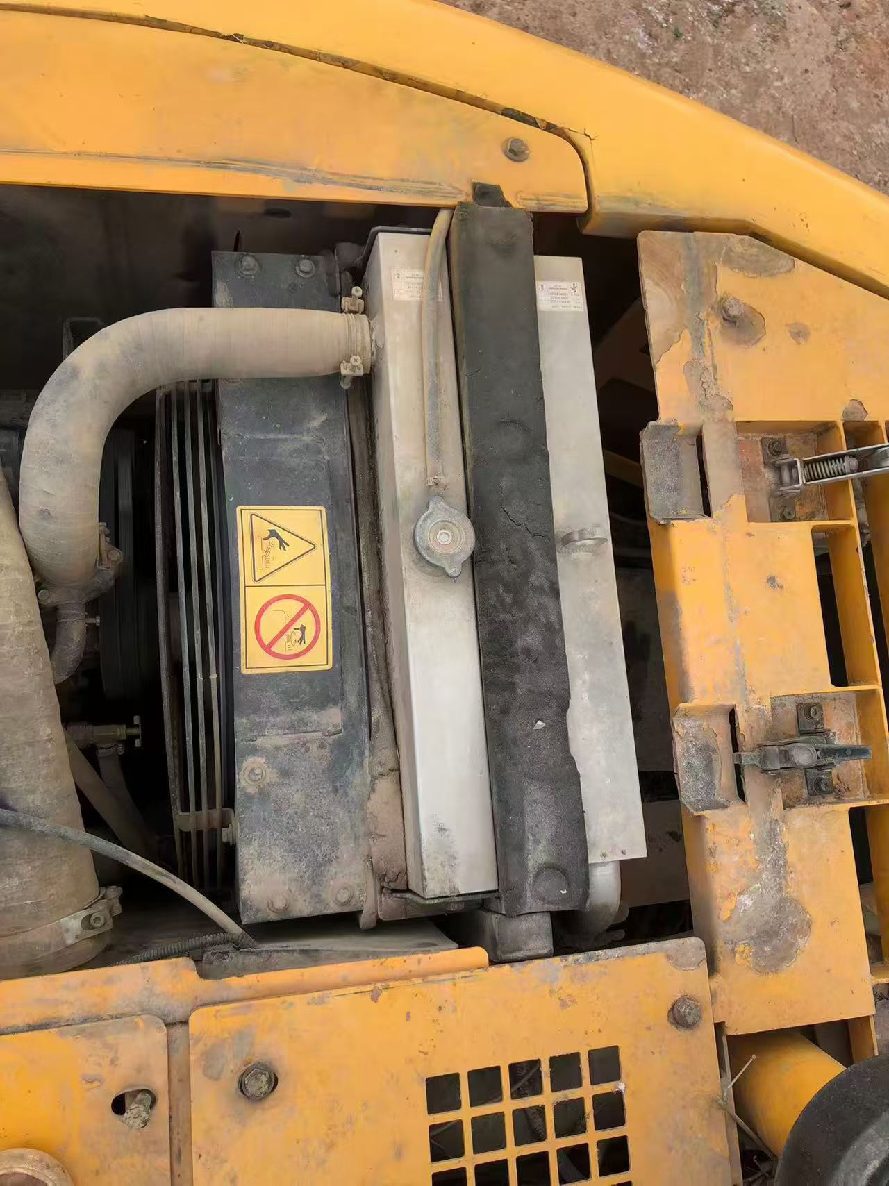 Compre Excavadora Hyundai R110-7 Usada / 8