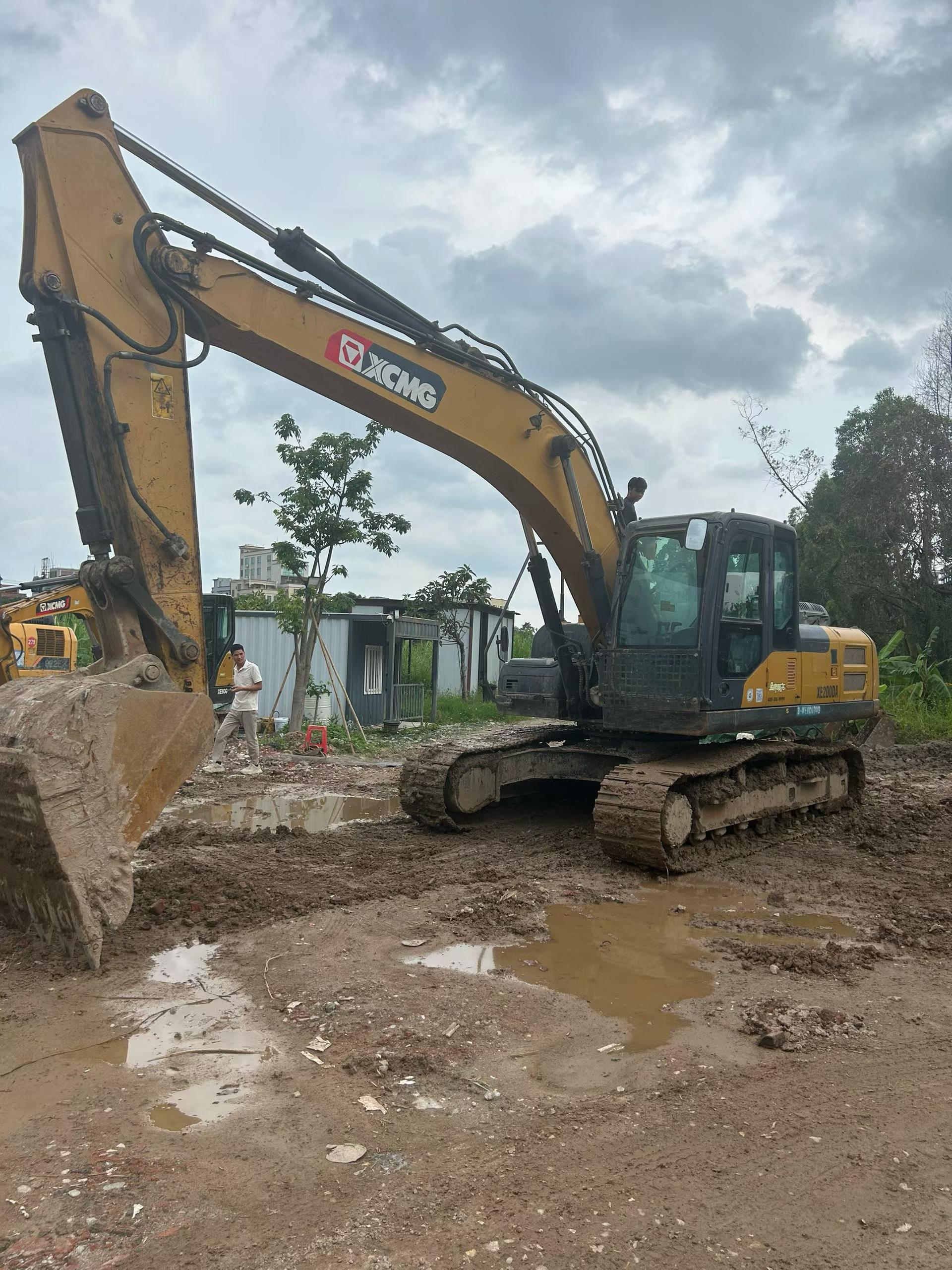 Acheter XCMG XE200DA D'occasion Pelle