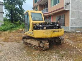 Buy Komatsu PC60 Used Excavator / 2 Buy Komatsu PC60 Used Excavator / 2