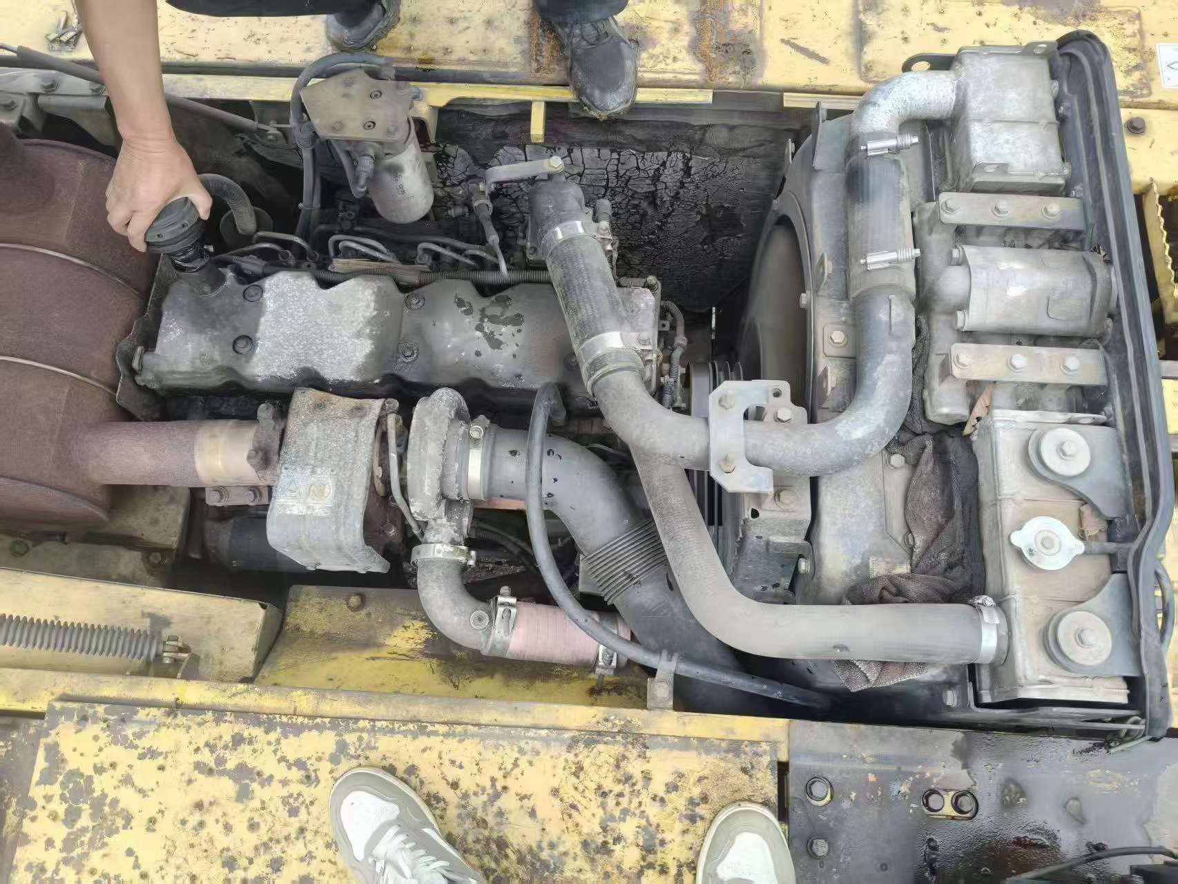 Buy Komatsu PC220-7 Used Excavator / 7 Buy Komatsu PC220-7 Used Excavator / 7