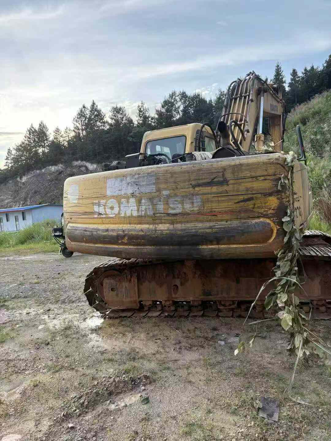 Buy Komatsu PC200 Used Excavator / 2