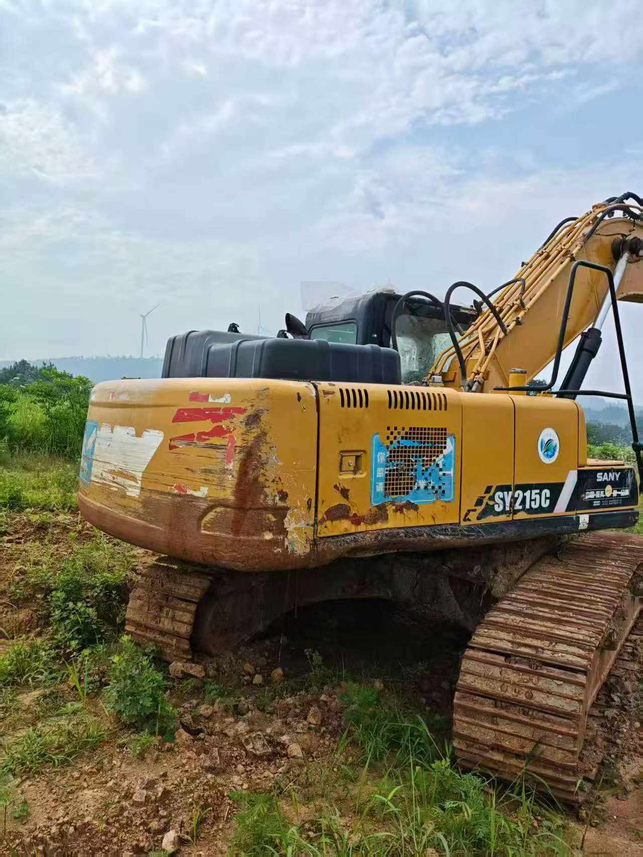 Buy Sany SY215C Used Excavator / 3 Buy Sany SY215C Used Excavator / 3