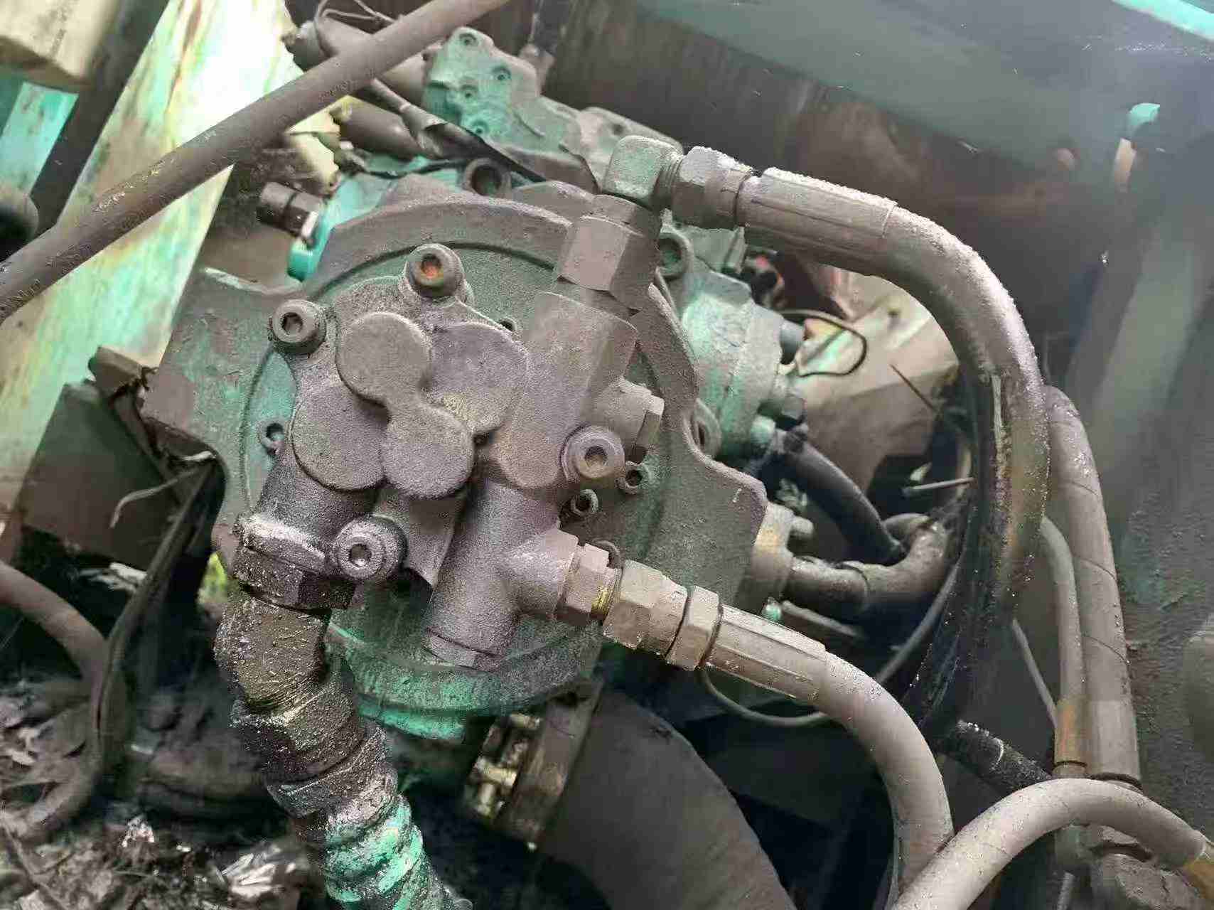 Buy Kobelco SK230 Used Excavator / 7