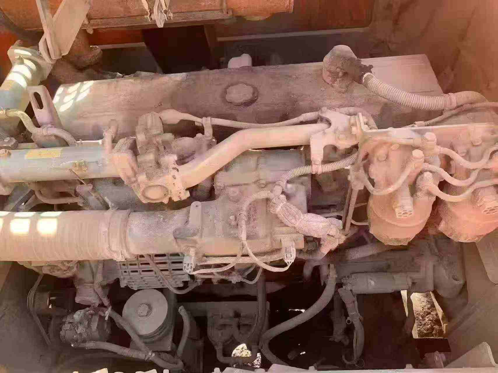 Buy Hitachi ZX670LC-5B Used Excavator / 7