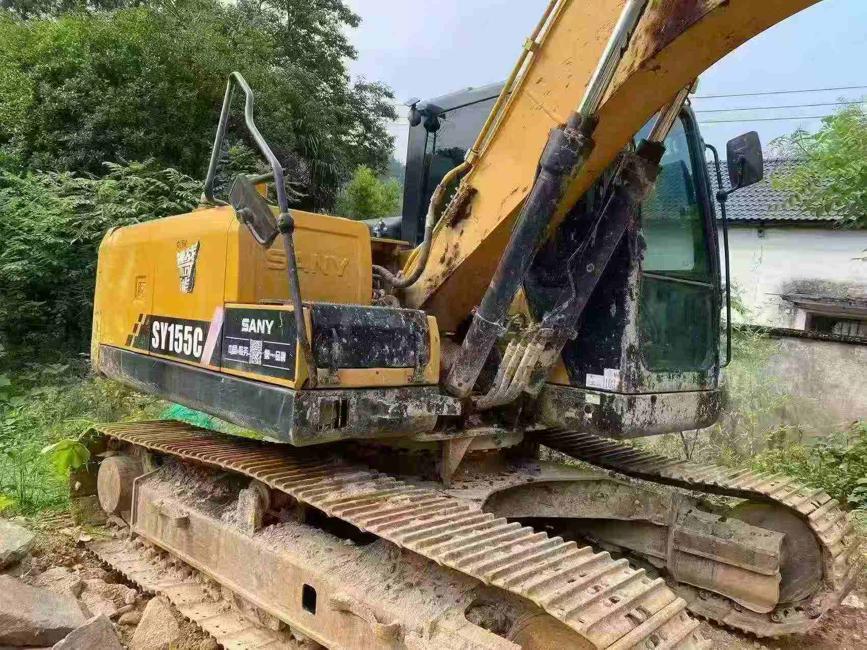 Buy Sany SY135 Used Excavator / 4 Buy Sany SY135 Used Excavator / 4