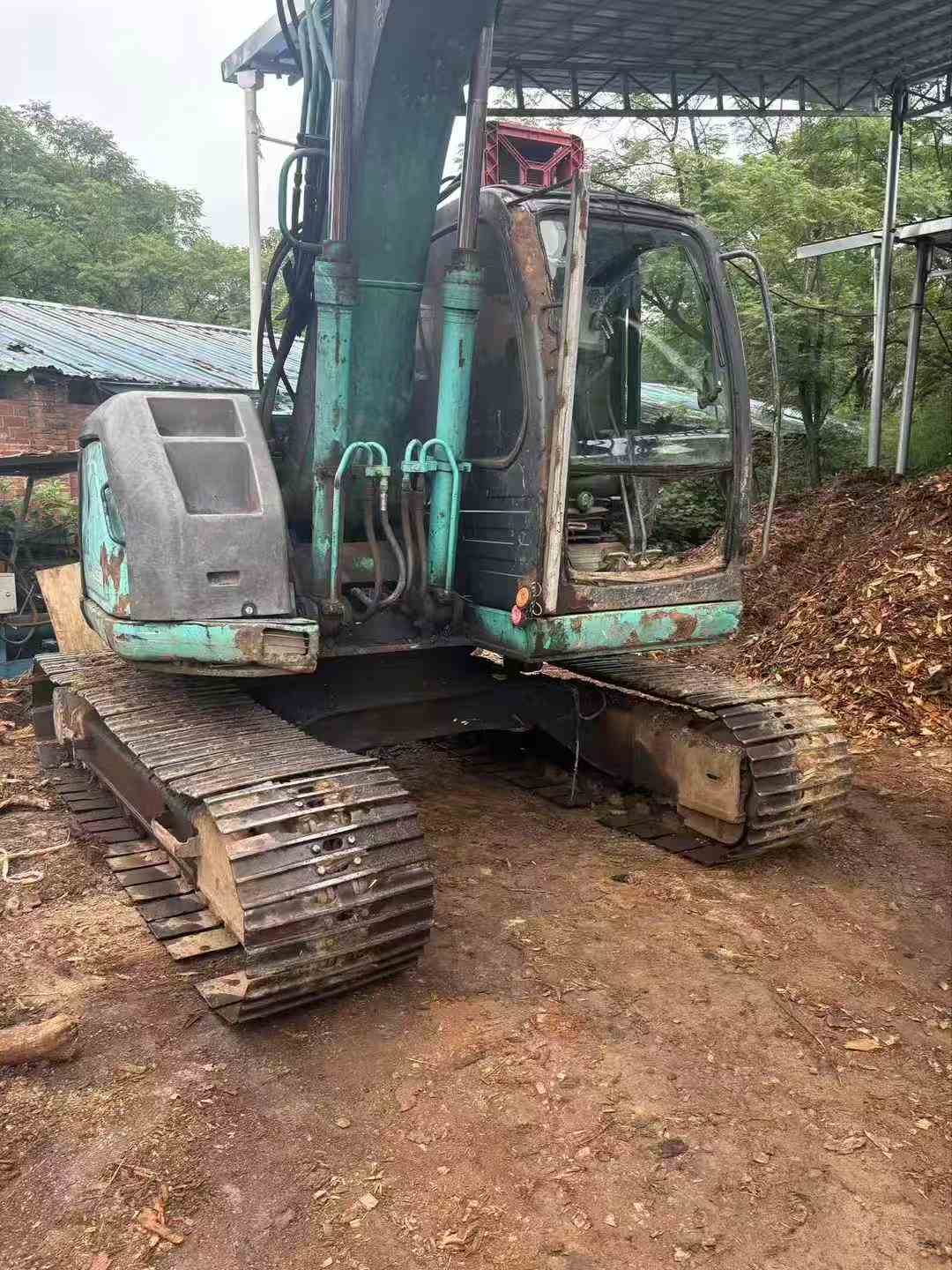 Buy Kobelco SK135 Used Excavator / 4 Buy Kobelco SK135 Used Excavator / 4