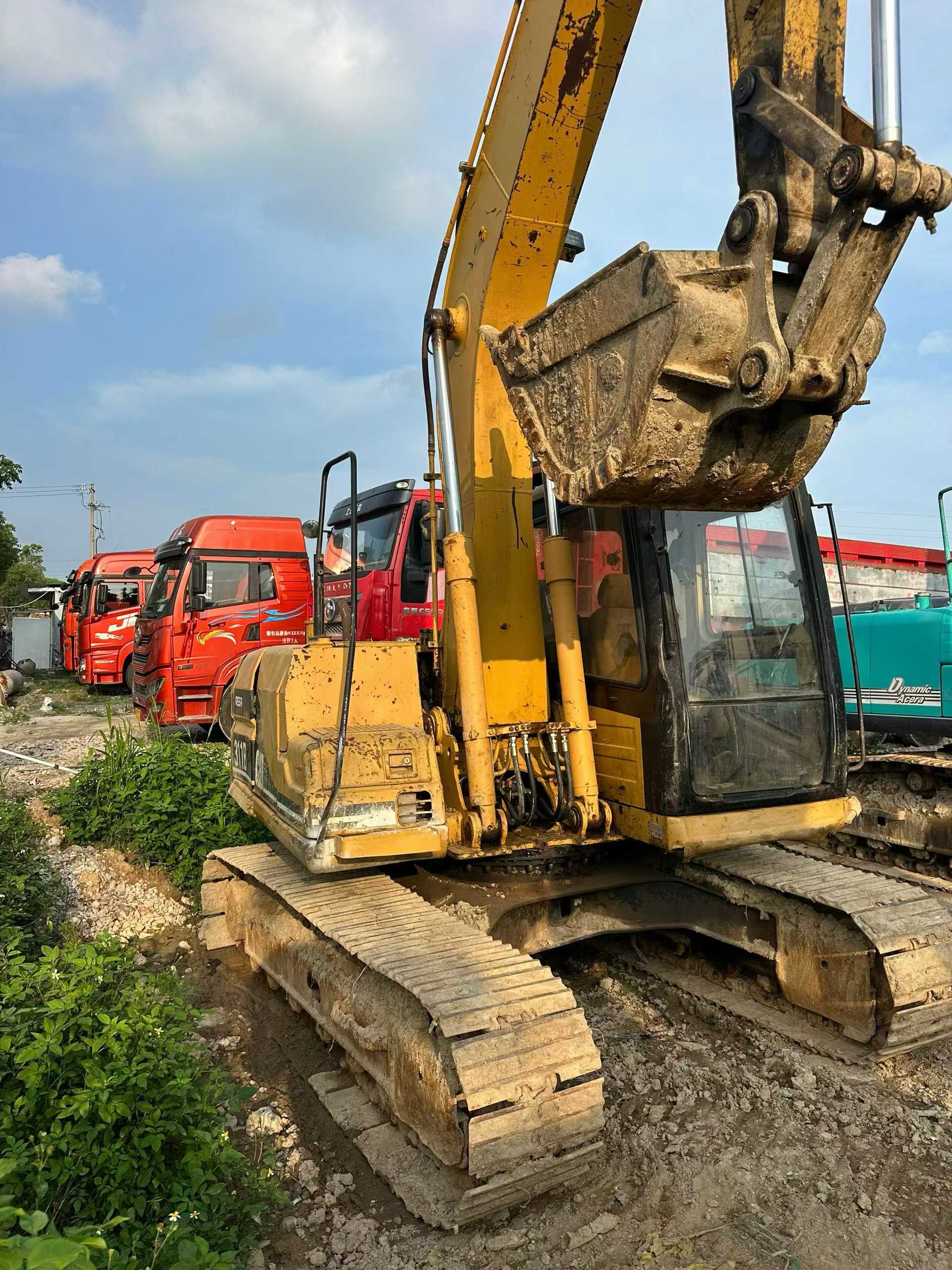 Buy Caterpillar 311B Used Excavator / 5