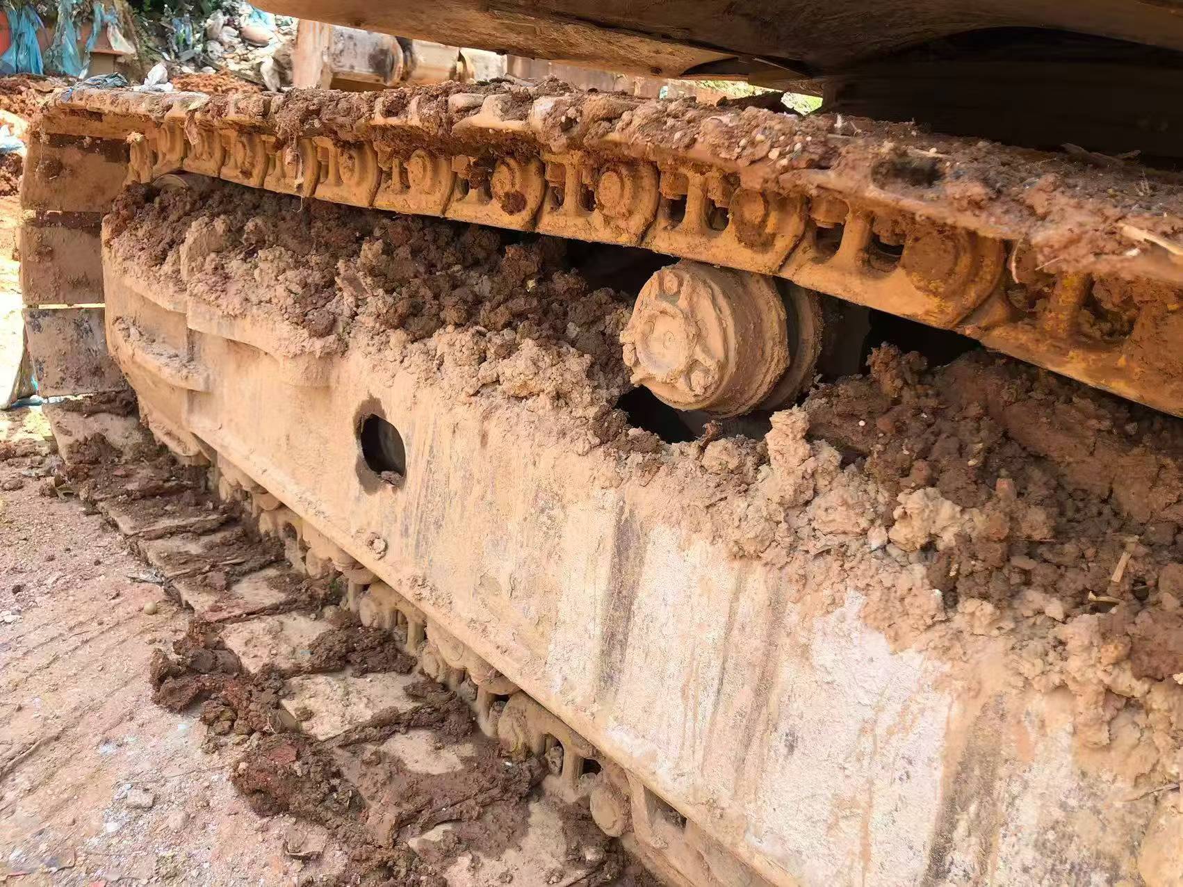 Compre Excavadora Hyundai R110-7 Usada / 5