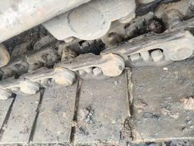 Buy Komatsu PC220-7 Used Excavator / 8 Buy Komatsu PC220-7 Used Excavator / 8