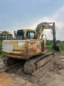 Купить Подержанный Экскаватор Komatsu PC120-6 / 3 Купить Подержанный Экскаватор Komatsu PC120-6 / 3