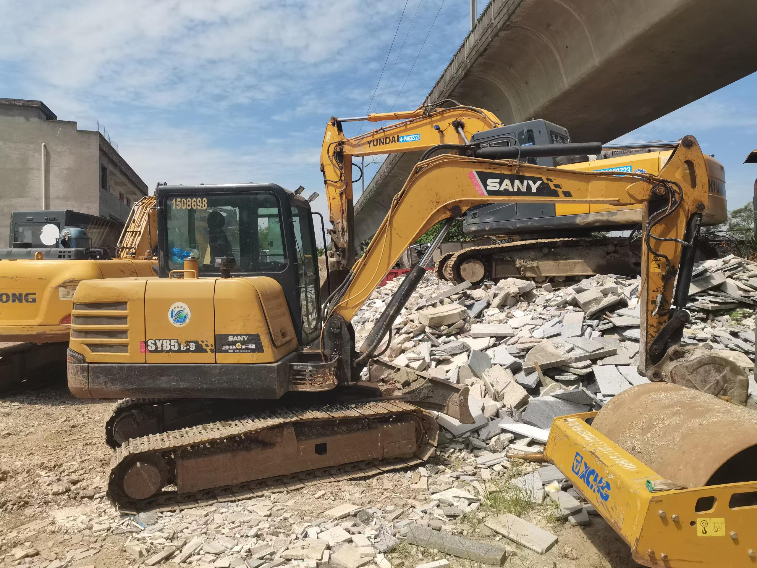 Buy Sany SY60 Used Excavator / 4 Buy Sany SY60 Used Excavator / 4