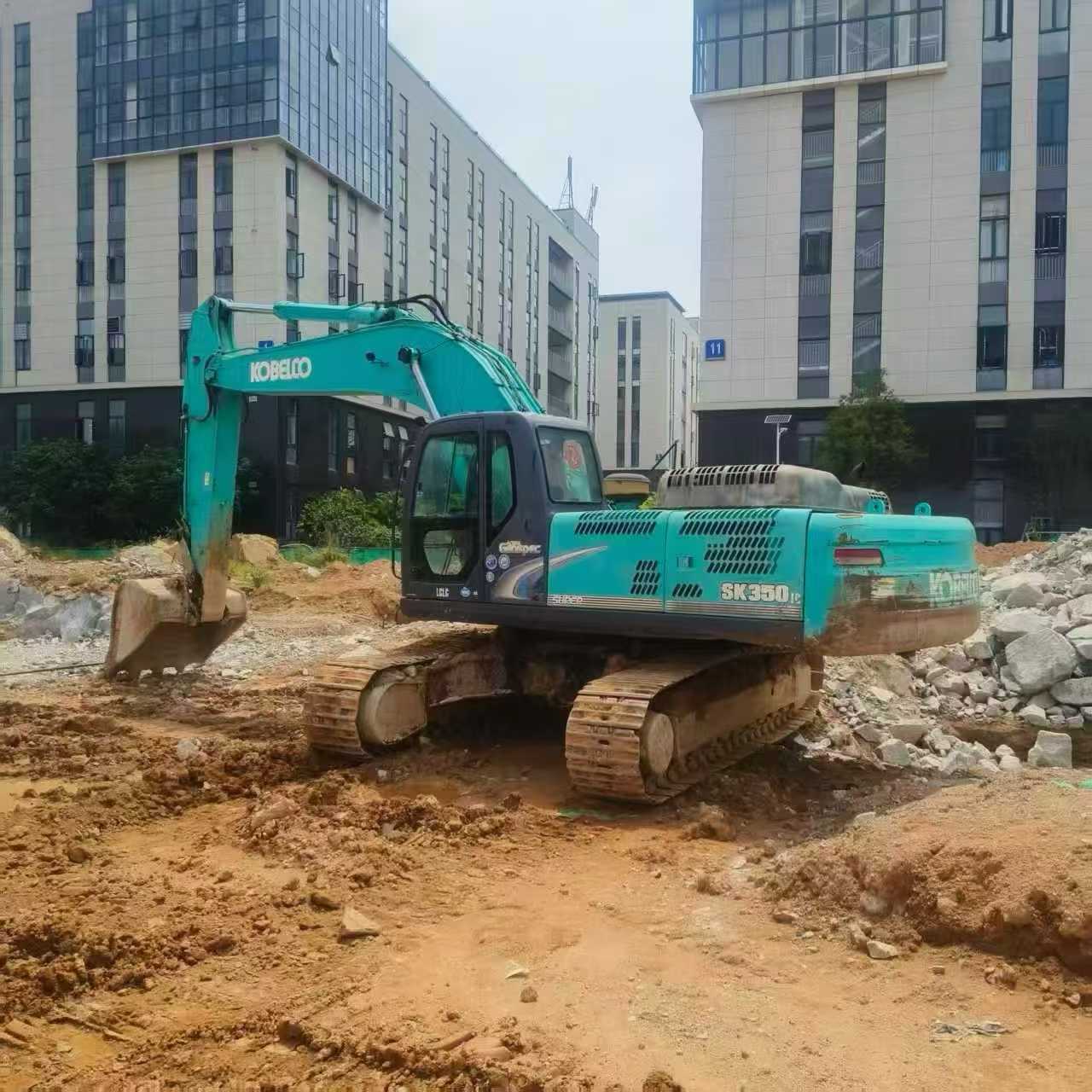 شراء Kobelco SK350-8 مستعمل حفارة شراء Kobelco SK350-8 مستعمل حفارة