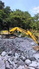 Buy Komatsu PC200 Used Excavator / 3 Buy Komatsu PC200 Used Excavator / 3