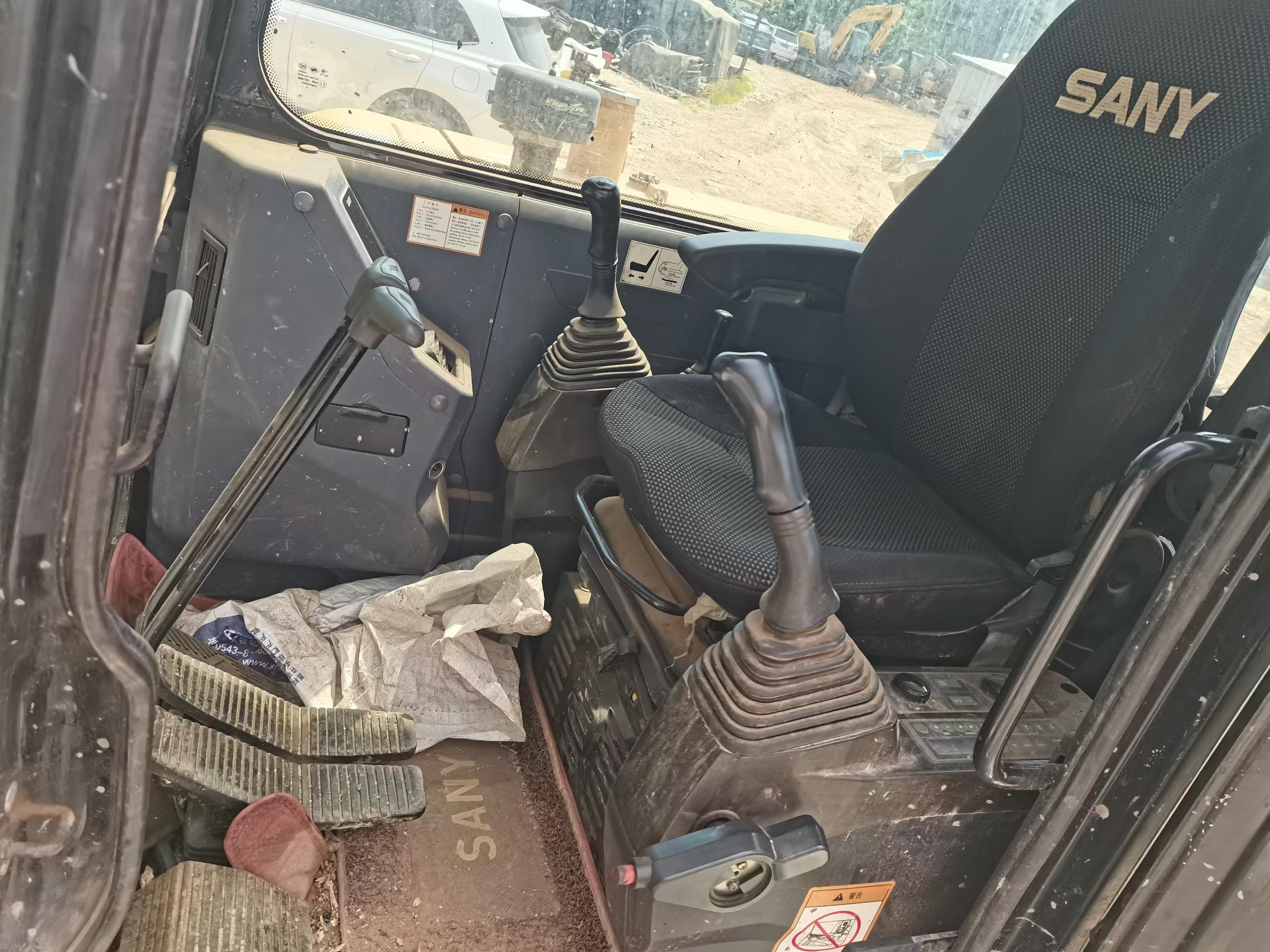 Buy Sany SY60 Used Excavator / 8 Buy Sany SY60 Used Excavator / 8