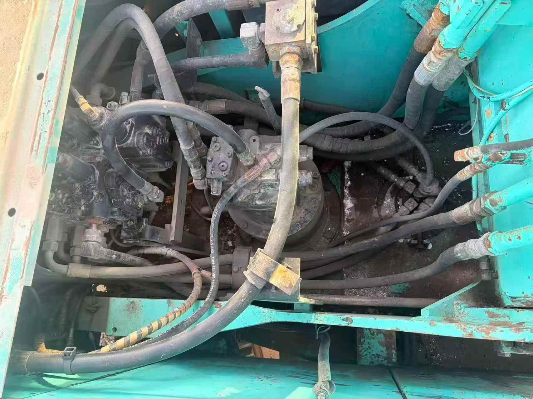 Compre Excavadora Kobelco SK200-10 Usada / 3