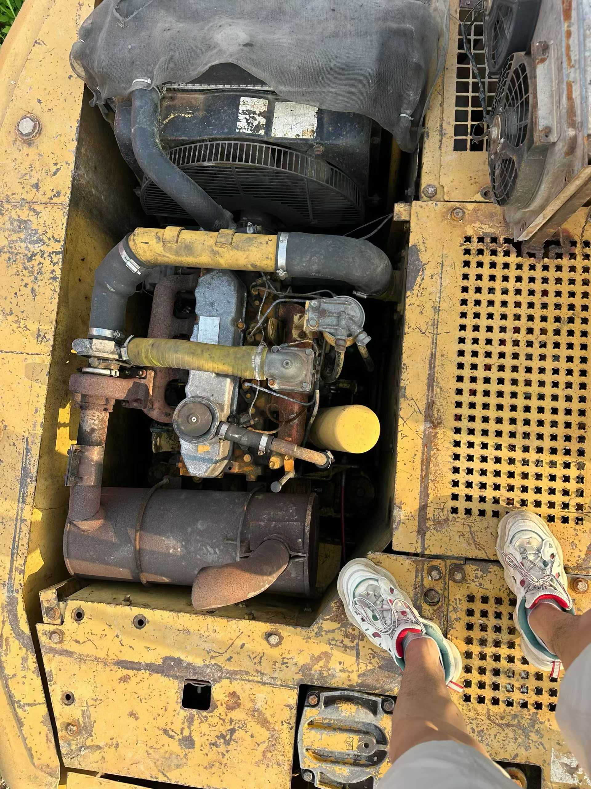 Buy Caterpillar 311B Used Excavator / 4