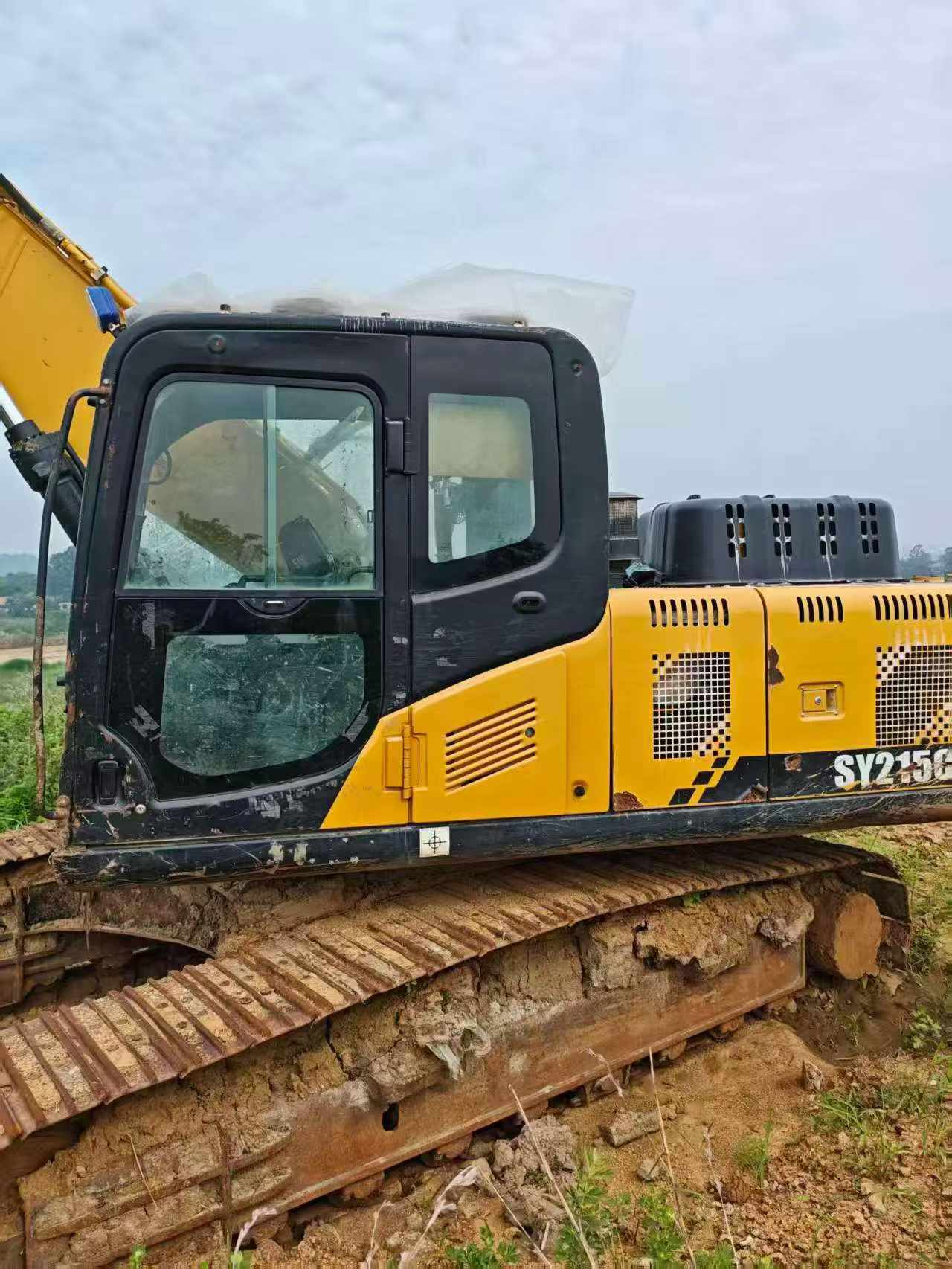 Buy Sany SY215C Used Excavator