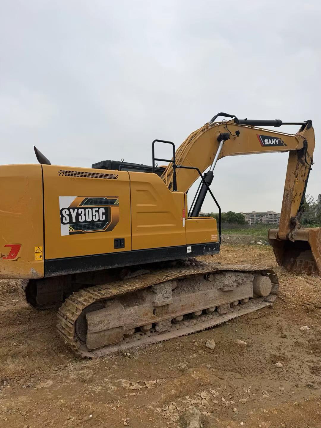 Buy Sany SY245H Used Excavator / 2