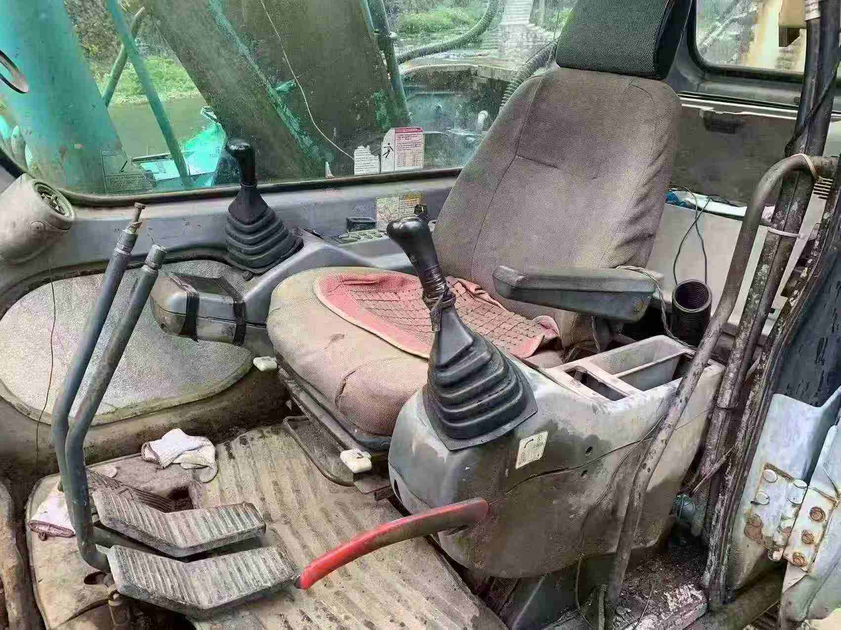 Buy Kobelco SK230 Used Excavator / 8