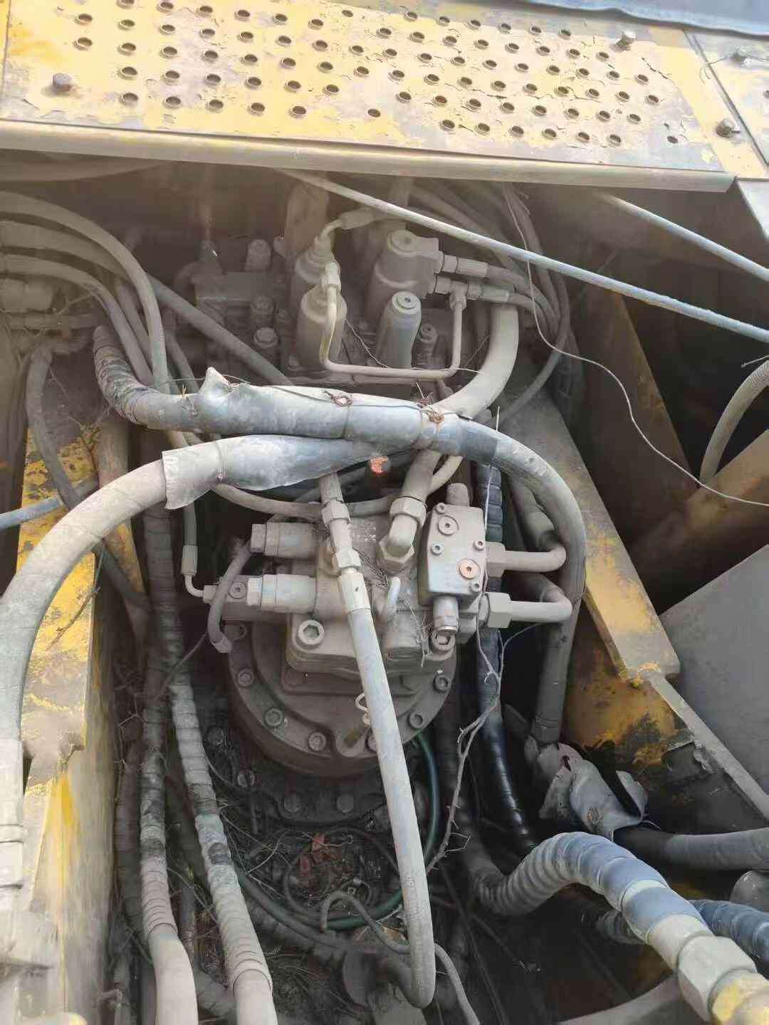 شراء حفارة XCMG XE230 مستعملة / 6