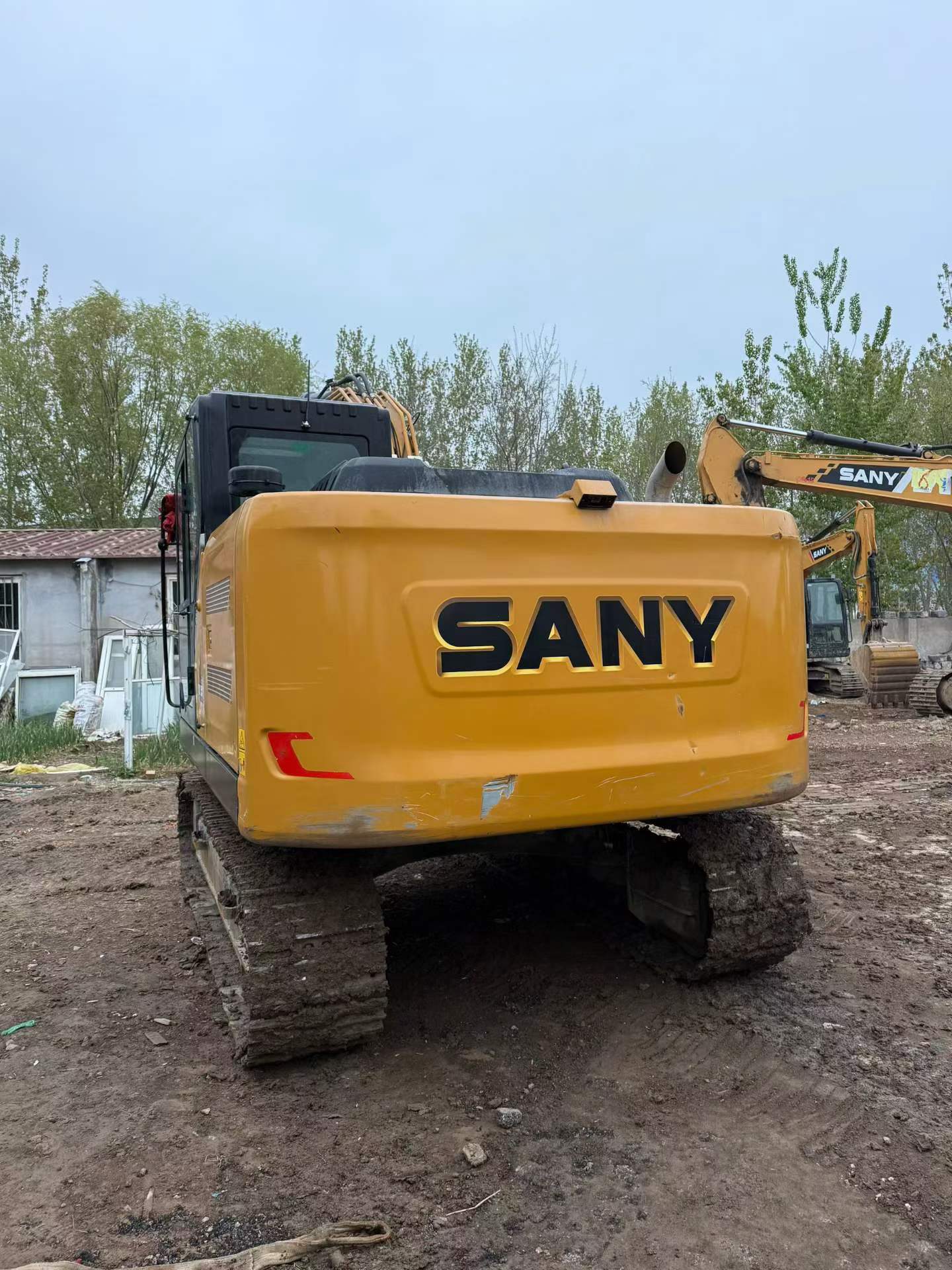 Buy Sany SY135 Used Excavator / 4 Buy Sany SY135 Used Excavator / 4