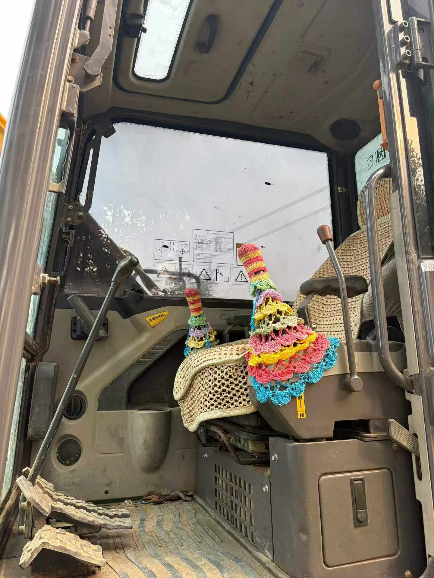 Buy Yanmar B5 Used Excavator / 5 Buy Yanmar B5 Used Excavator / 5