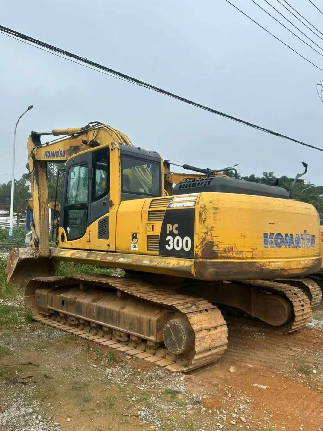 Buy Komatsu PC210-8 Used Excavator