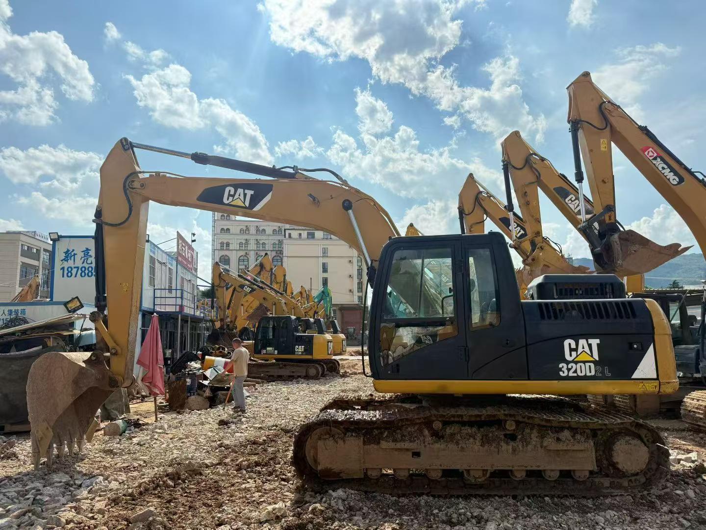 Acheter Caterpillar M318 D'occasion Pelle