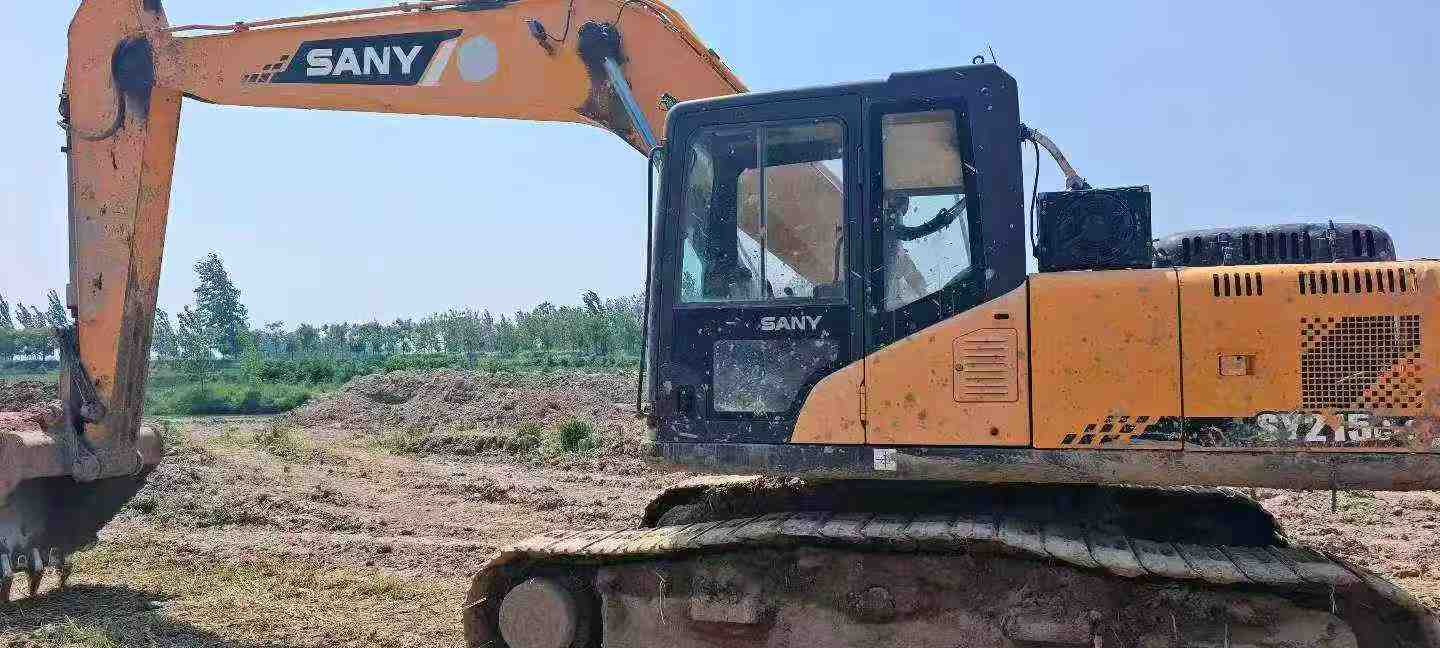 Buy Sany SY215C-8 Used Excavator / 2 Buy Sany SY215C-8 Used Excavator / 2