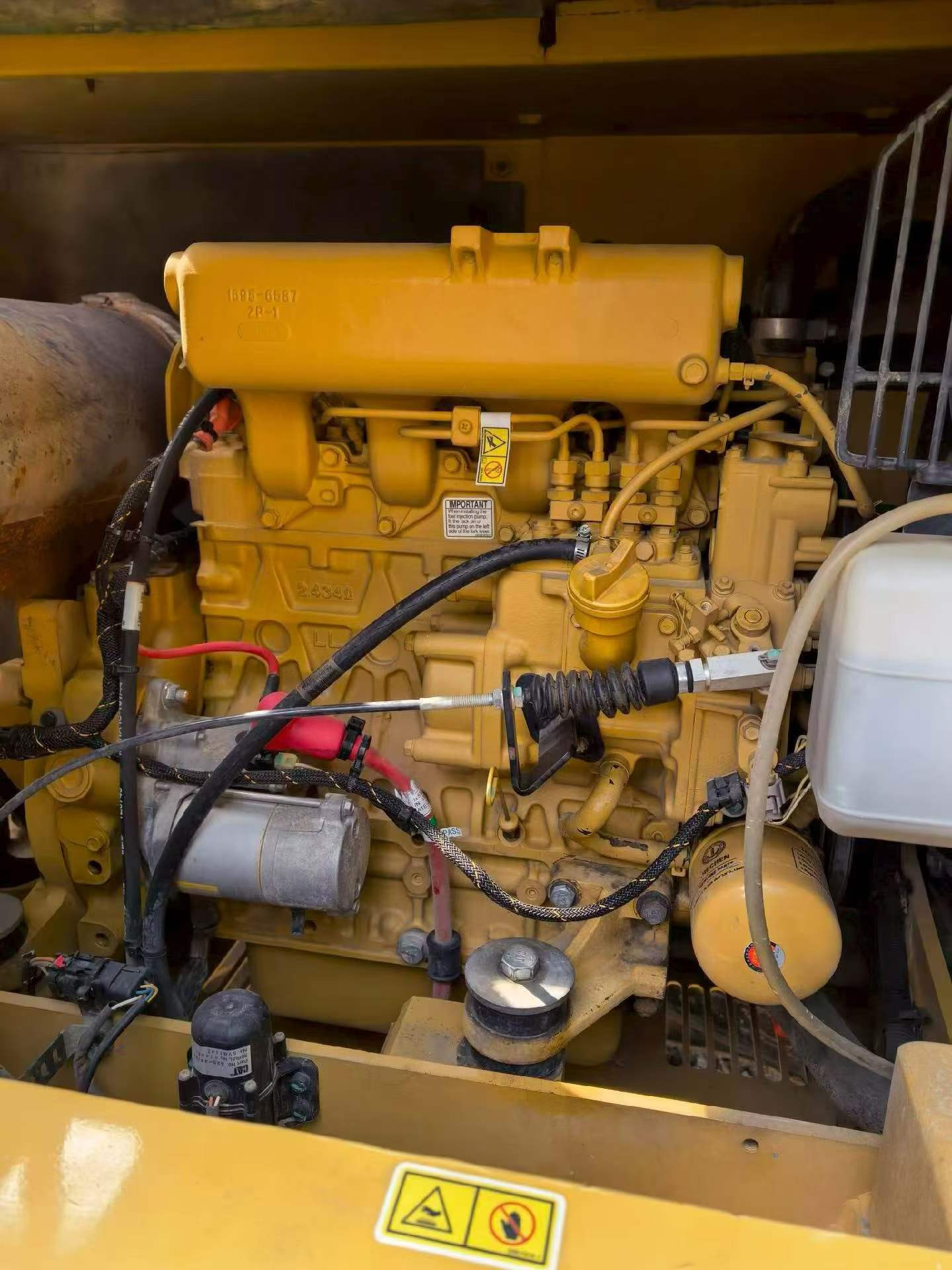 Buy Caterpillar 307B Used Excavator / 2 Buy Caterpillar 307B Used Excavator / 2